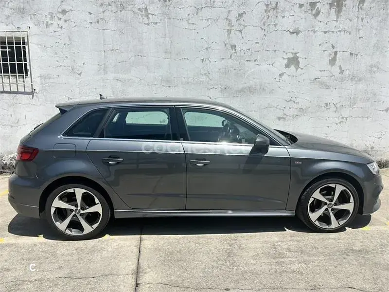 Usado Audi A3 S-Line 150 CV (110 kW) 2016 Gris / plata Berlina