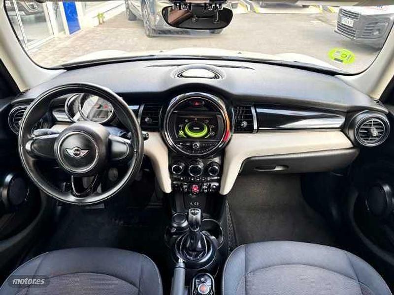 Usado Mini ONE 102 CV (75 kW) 2017 Beige Utilitario