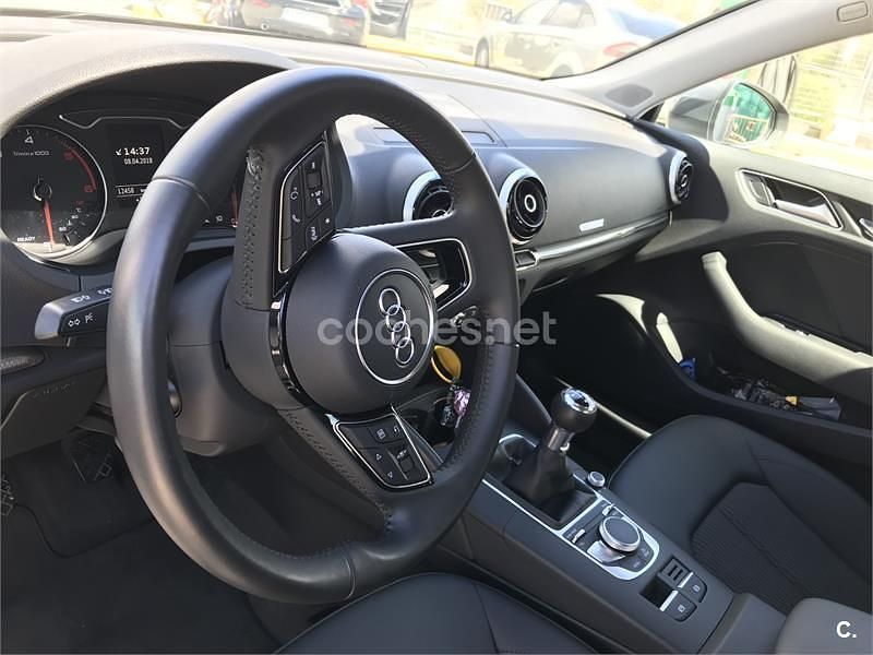 Gris / plata Usado 2016 Audi A3 Design Berlina | 17.000 € (Caro) - Imagen 1/1