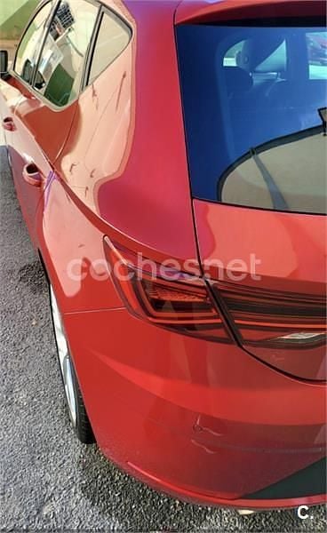 Usado Seat Leon FR 150 CV (110 kW) 2017 Rojo Berlina