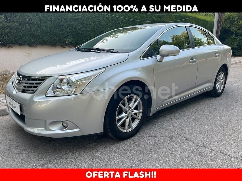 Gris / plata Usado 2011 Toyota Avensis Active Berlina | 8990 € (Precio justo) - Imagen 1/4