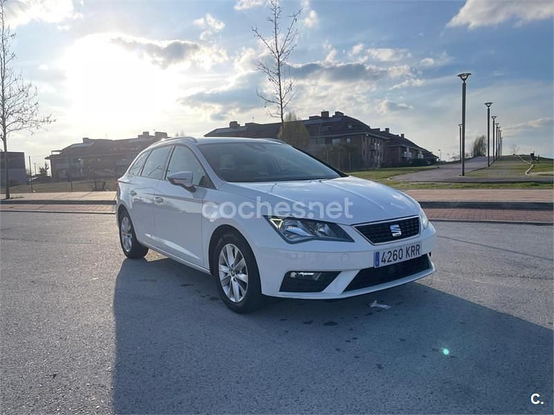Usado Seat Leon ST Reference 115 CV (84 kW) 2018 Blanco Familiar