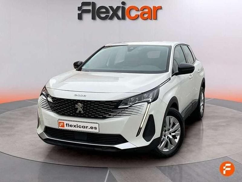 Usado Peugeot 3008 Active 131 CV (96 kW) 2022 Blanco SUV