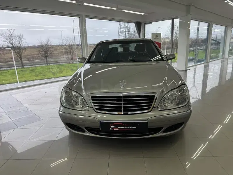 Usado Mercedes S320 204 CV (150 kW) 2003 Beige Berlina