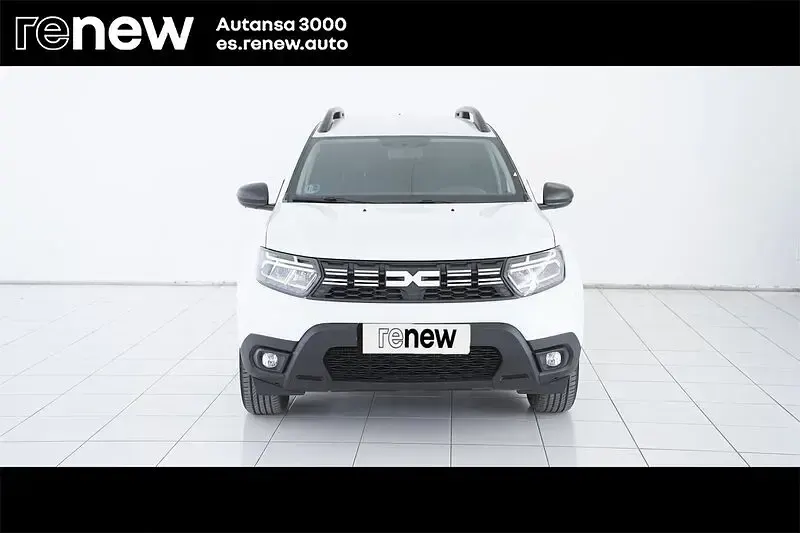 Käytetty Dacia Duster Essentiel 100 HP (73 kW) 2023 Valkoinen Katumaasturi