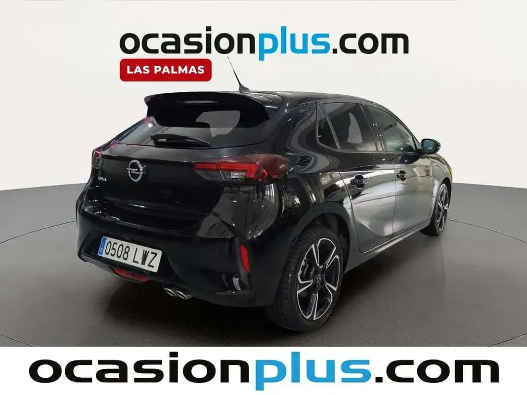 Usado Opel Corsa GS Line 131 CV (96 kW) 2022 Negro Utilitario