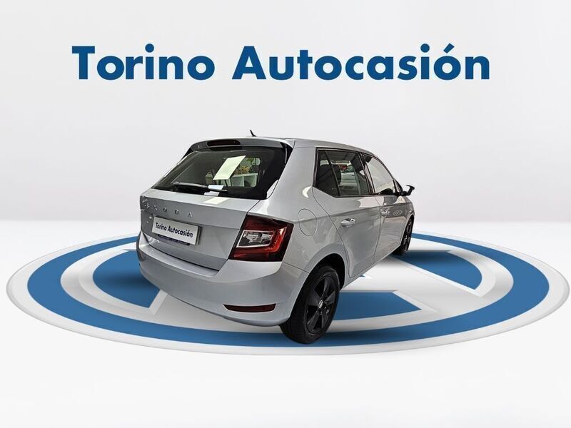 Gris Usado 2021 Skoda Fabia | 13.990 € (Precio justo) - Imagen 1/4