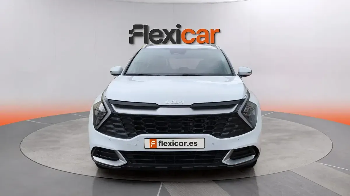 Usado Kia Sportage 136 CV (100 kW) 2023 Blanco SUV