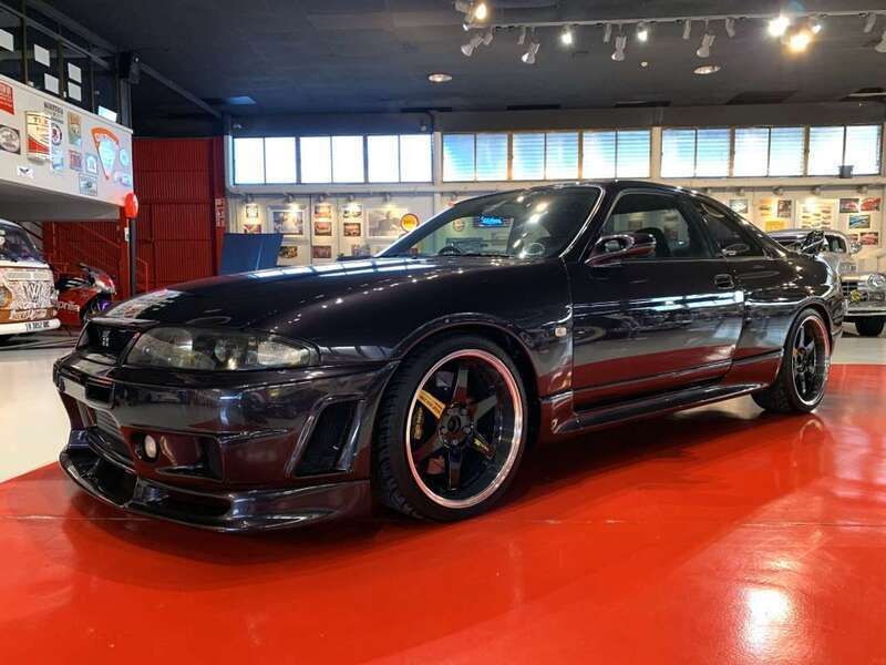 Usado Nissan Skyline GT 550 CV (404 kW) 1996 Burdeos Coupe