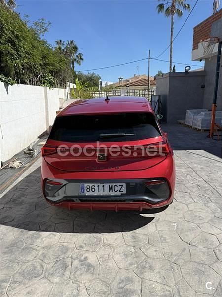 Begagnad Cupra Born e-Boost 169 kW (231 HK) 2022 Eléctrico Halvkombi