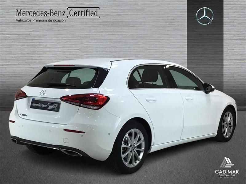 Usado Mercedes A180 116 CV (85 kW) 2019 Blanco Berlina