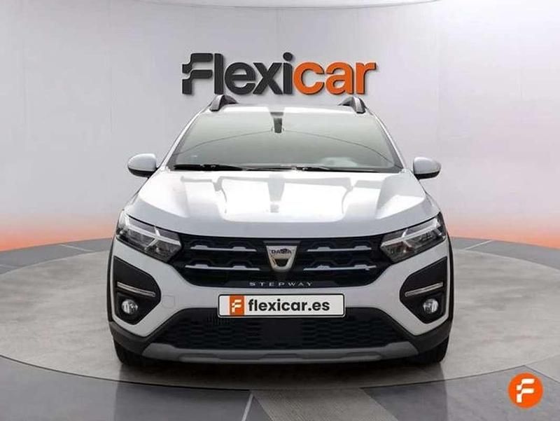 Usado Dacia Sandero Essentiel 75 CV (55 kW) 2021 Blanco Utilitario