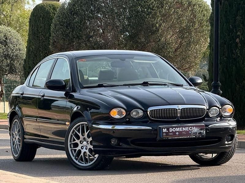 Usado Jaguar X-type Executive 155 CV (114 kW) 2006 Negro Berlina