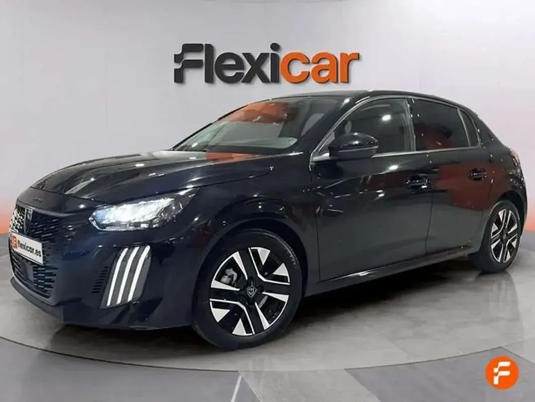 Usado Peugeot 208 Allure 101 CV (74 kW) 2025 Negro Utilitario