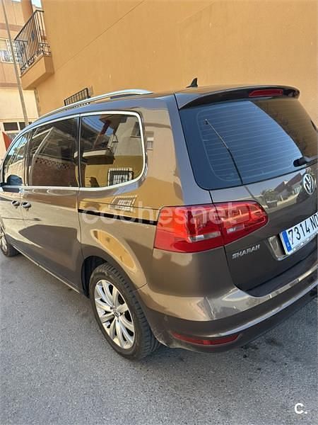 Usado VW Sharan Edition 140 CV (102 kW) 2011 Beige Monovolumen