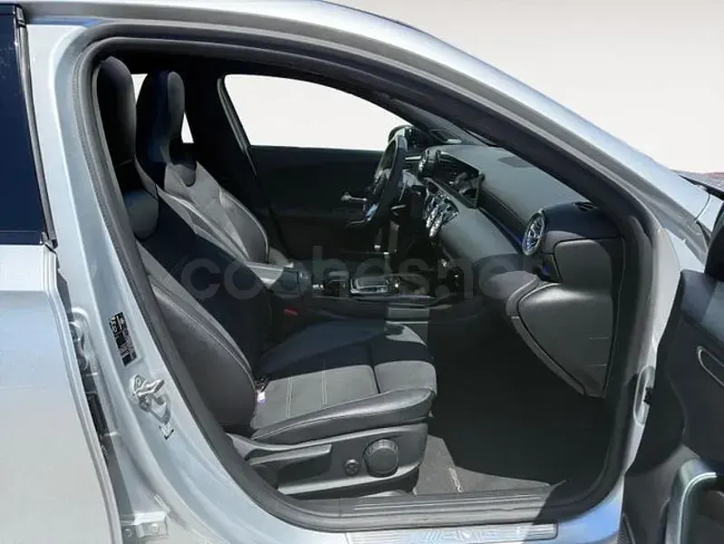 Usado Mercedes A45 AMG 421 CV (309 kW) 2019 Gris / plata Berlina