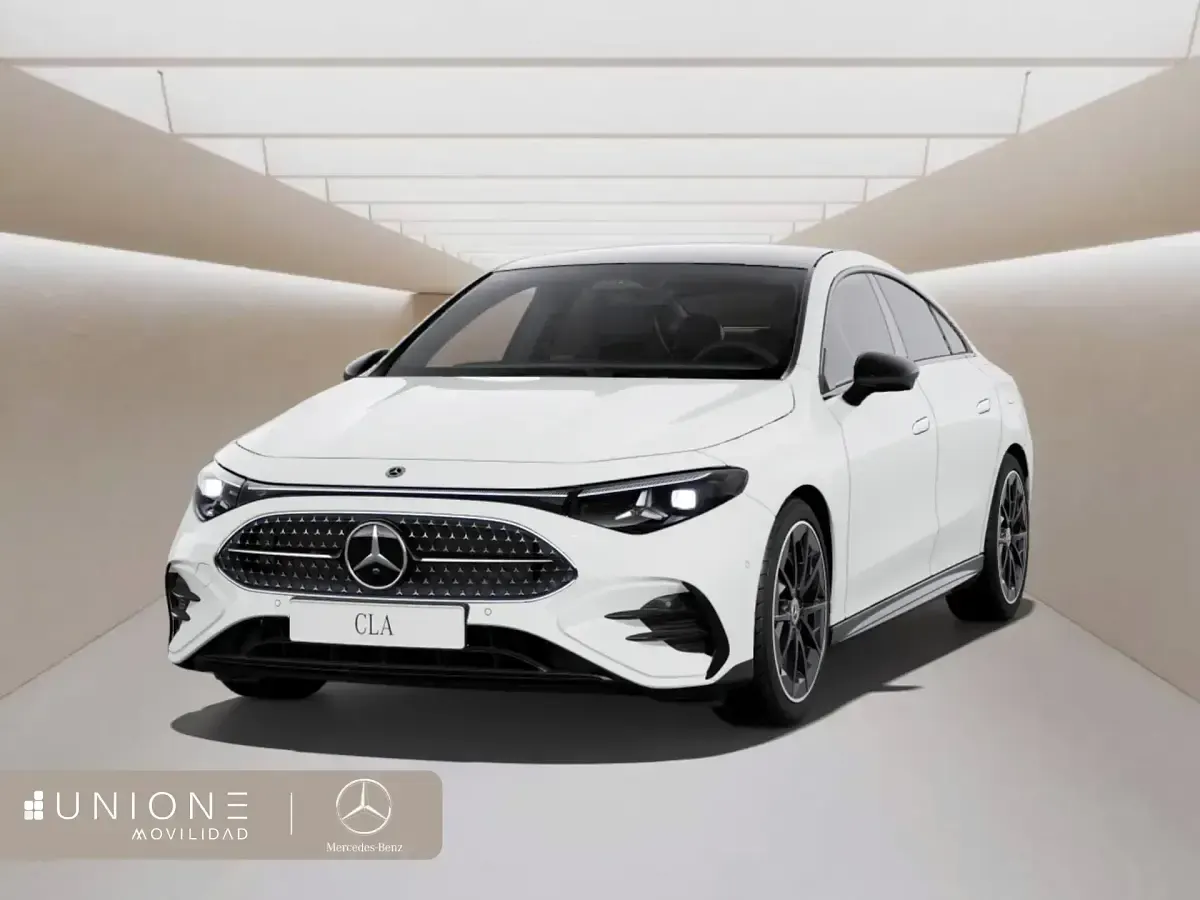 Usado Mercedes CLA180 73 CV (53 kW) 2026 Berlina