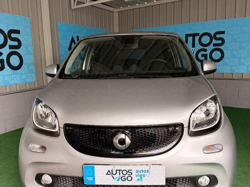 Usado Smart ForFour Passion 71 CV (52 kW) 2017 Gris / plata Utilitario