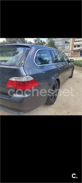 Gris / plata Usado 2008 BMW 530 Familiar | 9100 € (Precio justo) - Imagen 1/4