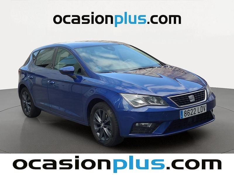 Begagnad Seat Leon Style 116 HK (85 kW) 2020 Blå Halvkombi