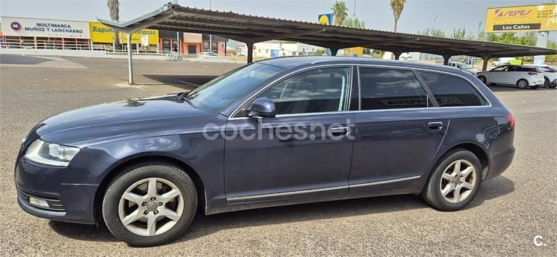 Usado Audi A6 170 CV (125 kW) 2009 Azul Familiar