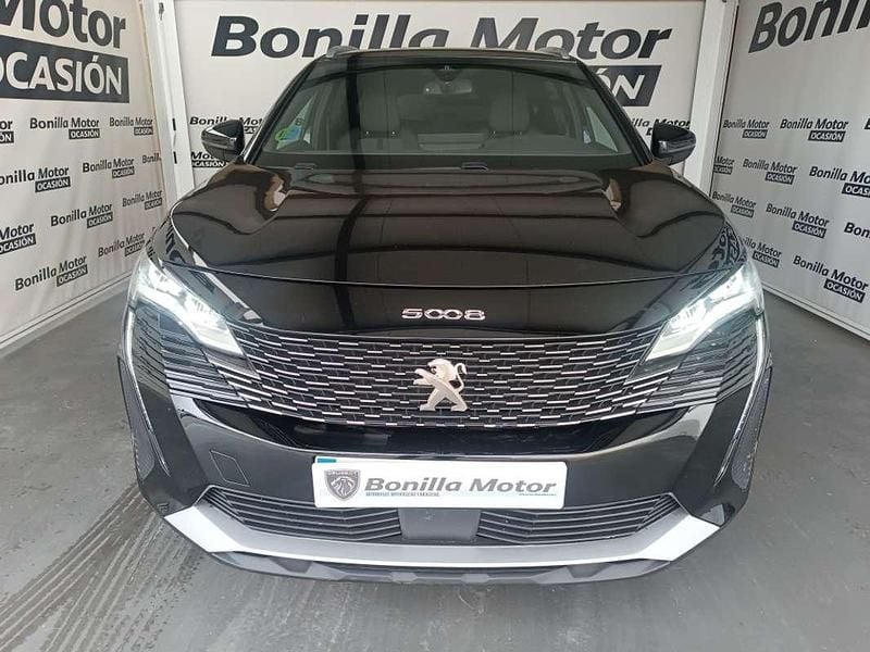Usado Peugeot 5008 Allure 136 CV (100 kW) 2024 Negro SUV