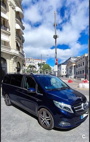 Usado Mercedes V250 Avantgarde 190 CV (139 kW) 2018 Azul Monovolumen