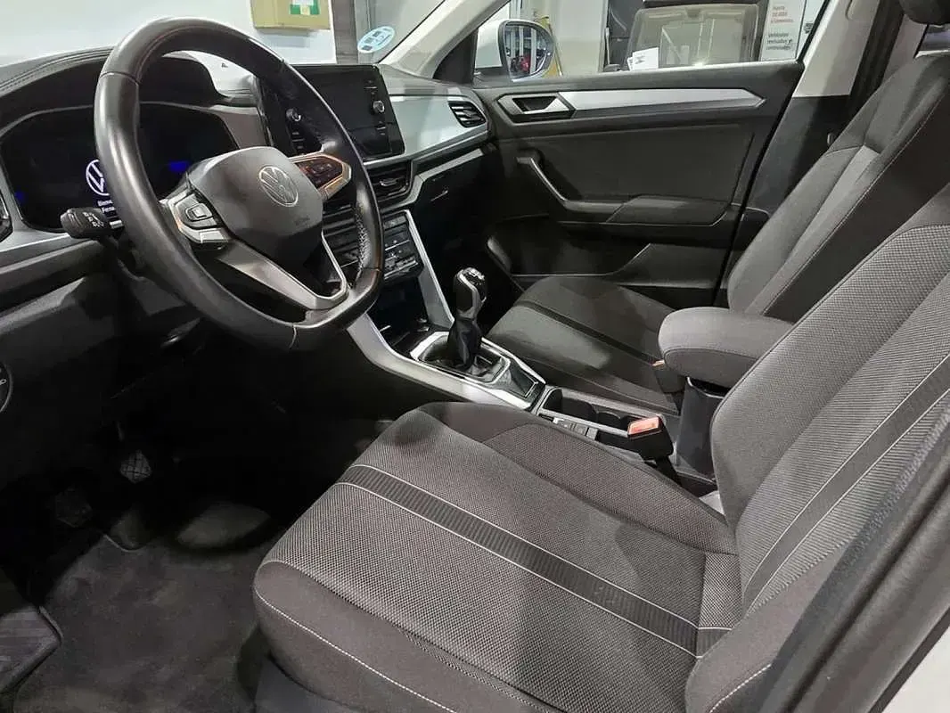 Usado VW T-Roc Life 110 CV (80 kW) 2022 Blanco SUV