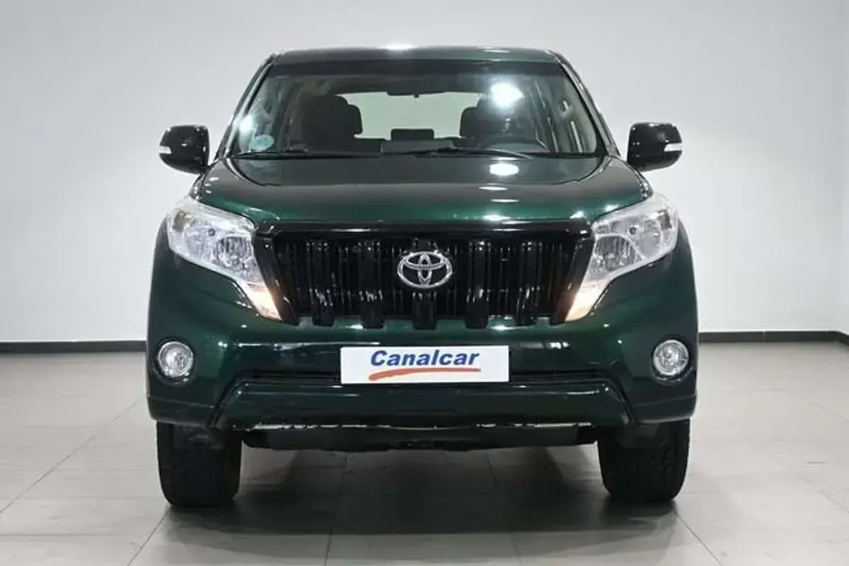 Usado Toyota Land Cruiser 177 CV (130 kW) 2016 Verde SUV