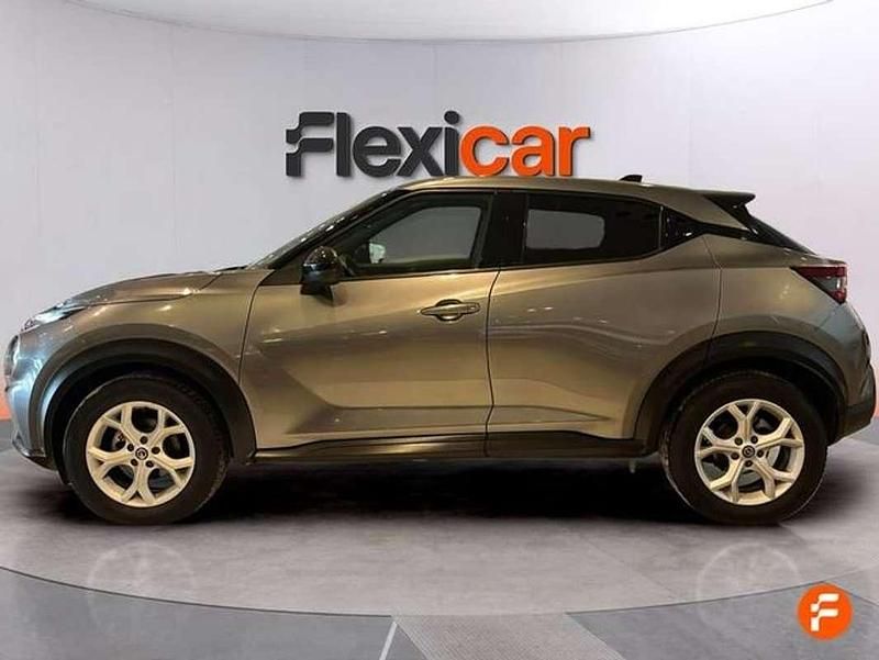 Usado Nissan Juke N-Connecta 114 CV (83 kW) 2021 Gris SUV