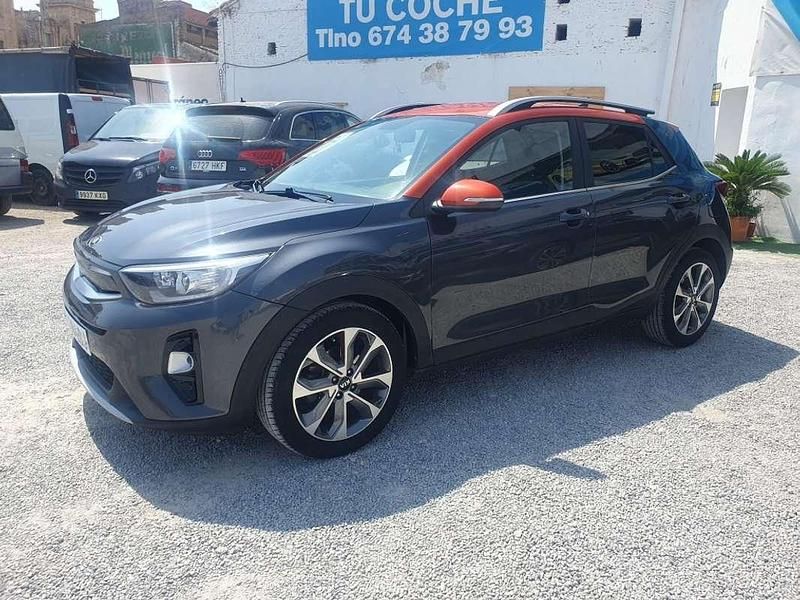 Negro Usado 2019 Kia Stonic SUV | 14.900 € (Buen precio) - Imagen 1/4
