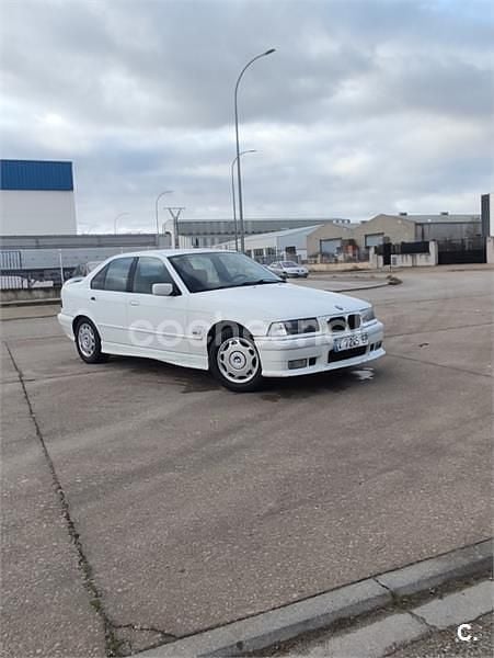 Usado BMW 325 143 CV (105 kW) 1994 Blanco Berlina