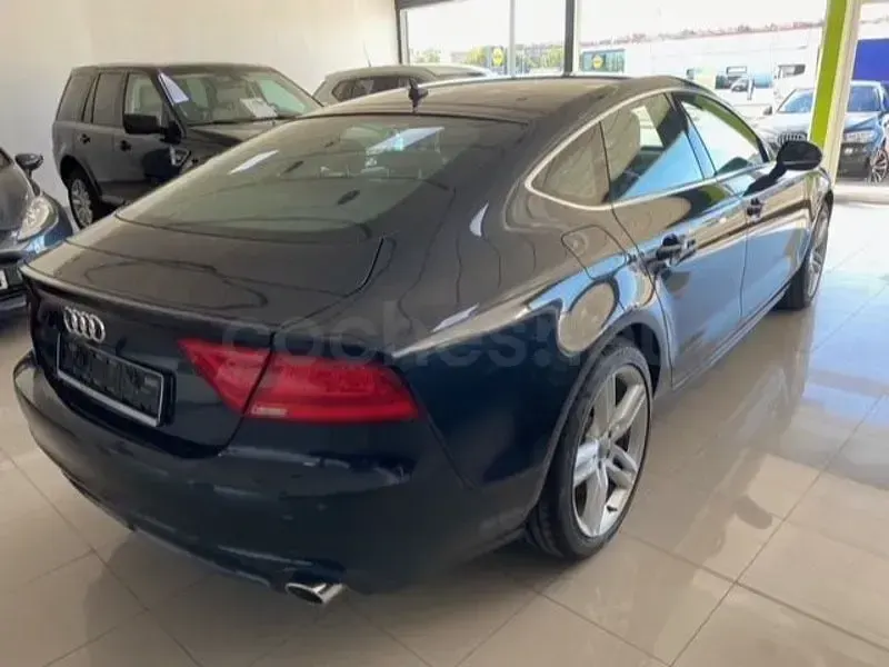 Usado Audi A7 Sportback 204 CV (150 kW) 2013 Azul Utilitario
