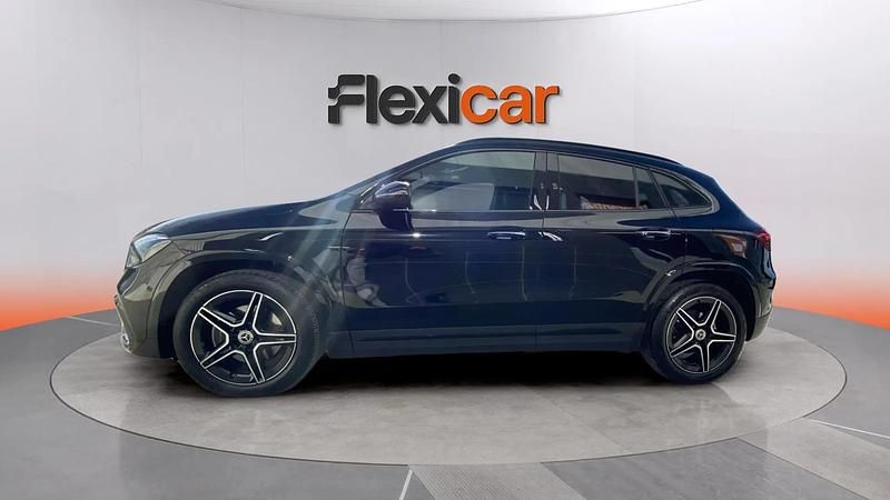 Usado Mercedes GLA200 150 CV (110 kW) 2024 Negro SUV