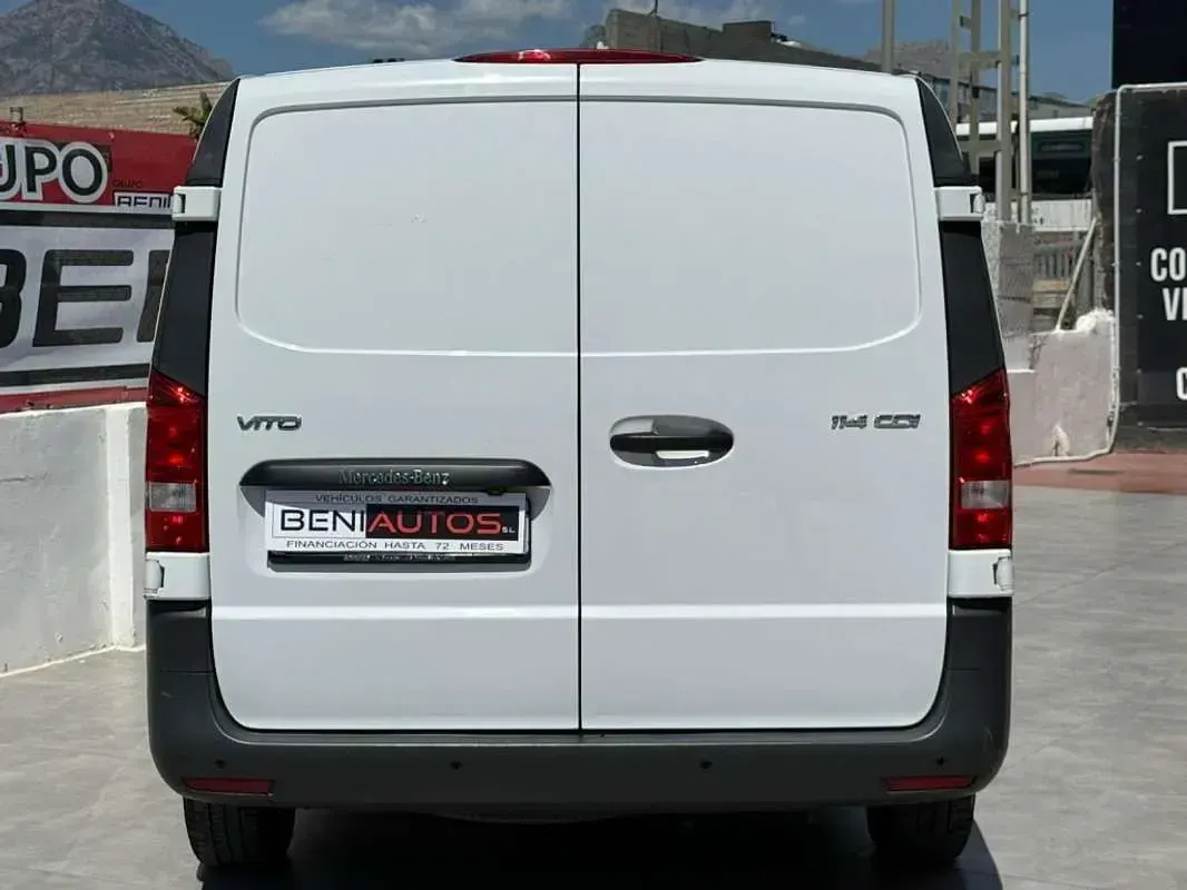 Usado Mercedes Vito 136 CV (100 kW) 2020 Blanco Van