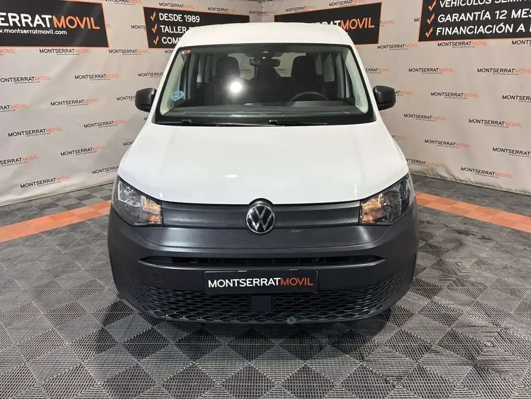 Usado VW Caddy 102 CV (75 kW) 2023 Blanco Monovolumen