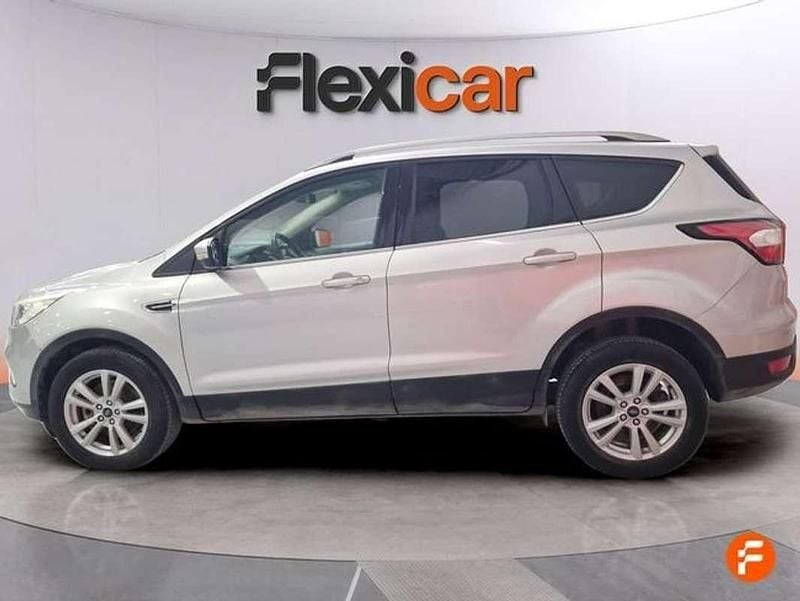 Usado Ford Kuga Trend 120 HP (88 kW) 2018 Cinzento SUV