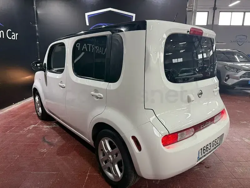 Usado Nissan Cube Tekna 110 CV (80 kW) 2010 Blanco Familiar