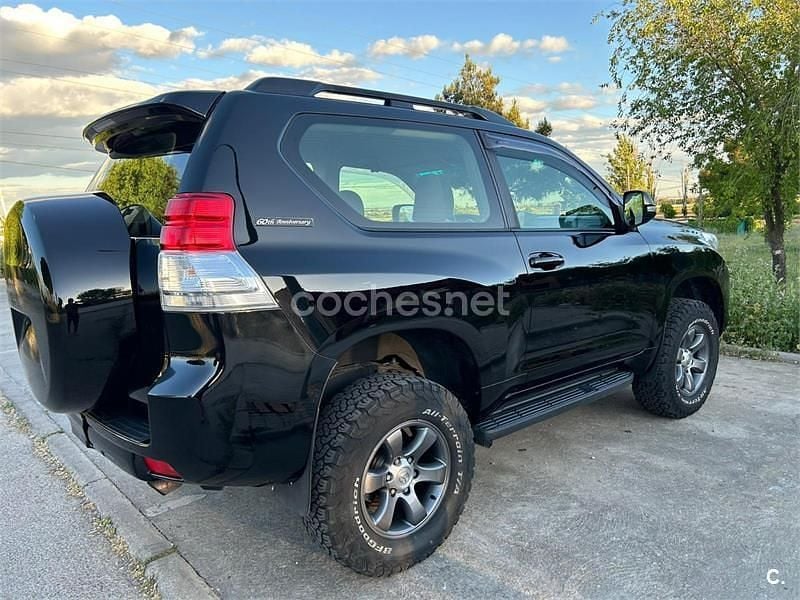 Negro Usado 2010 Toyota Land Cruiser SUV | 23.700 € (Precio justo) - Imagen 1/4
