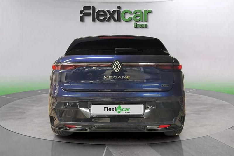 Usado Renault Megane E-Tech Techno 160 kW (218 CV) 2023 Negro Berlina
