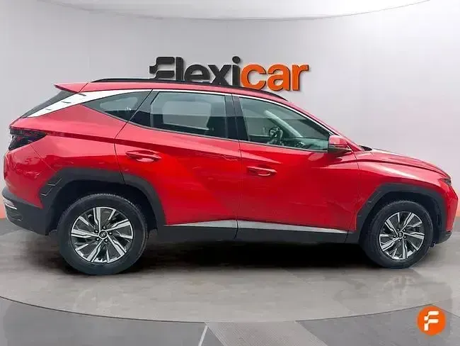 Usado Hyundai Tucson 136 CV (100 kW) 2022 Rojo SUV