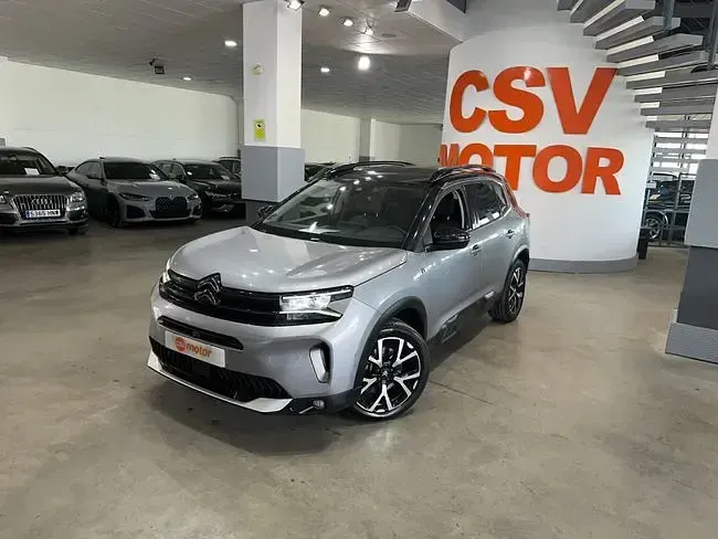 Usado Citroën C5 Aircross Shine 225 CV (165 kW) 2023 Gris SUV