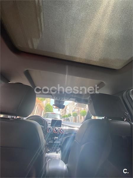 Usado Mercedes B220 170 CV (125 kW) 2013 Gris / plata Monovolumen