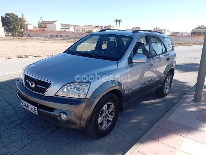 Gris / plata Usado 2005 Kia Sorento EX SUV | 3600 € (Precio justo) - Imagen 1/4