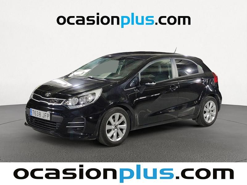 Negro Usado 2015 Kia Rio Utilitario | 8300 € (Precio justo) - Imagen 1/4