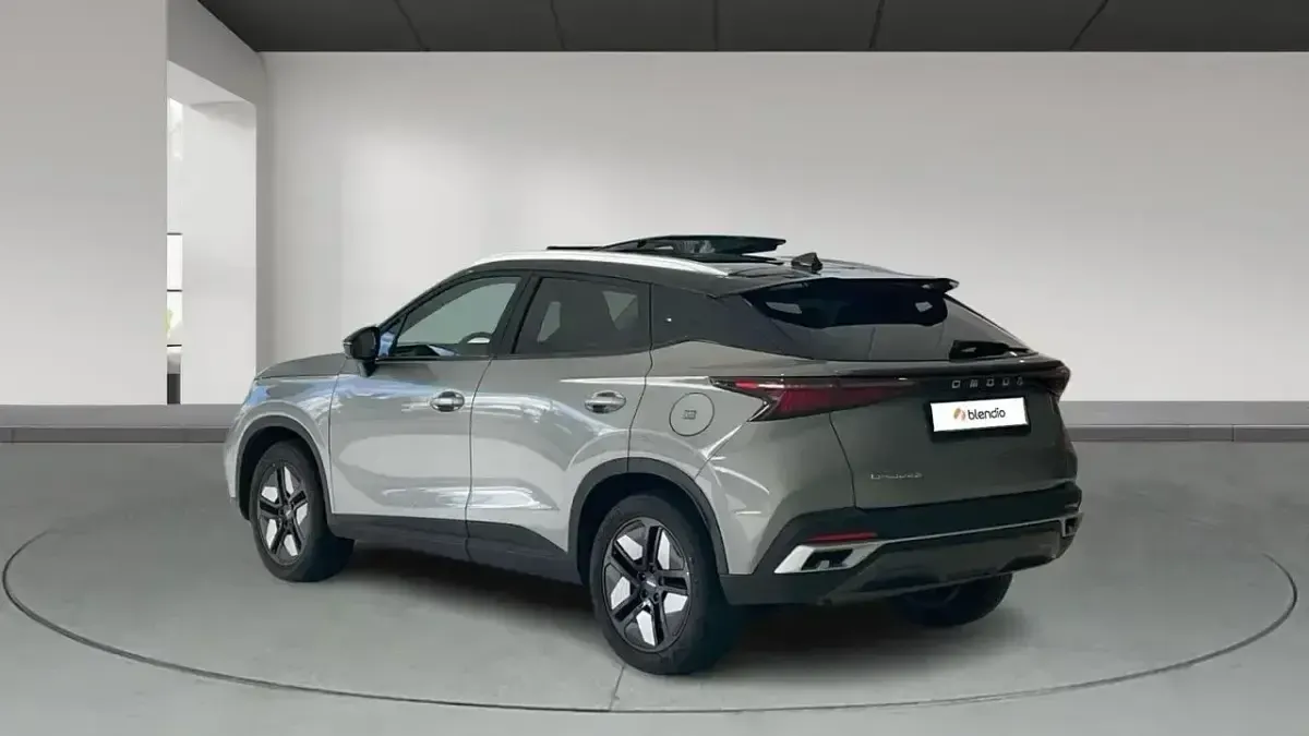 Usado Omoda 5 147 CV (108 kW) 2025 Negro SUV