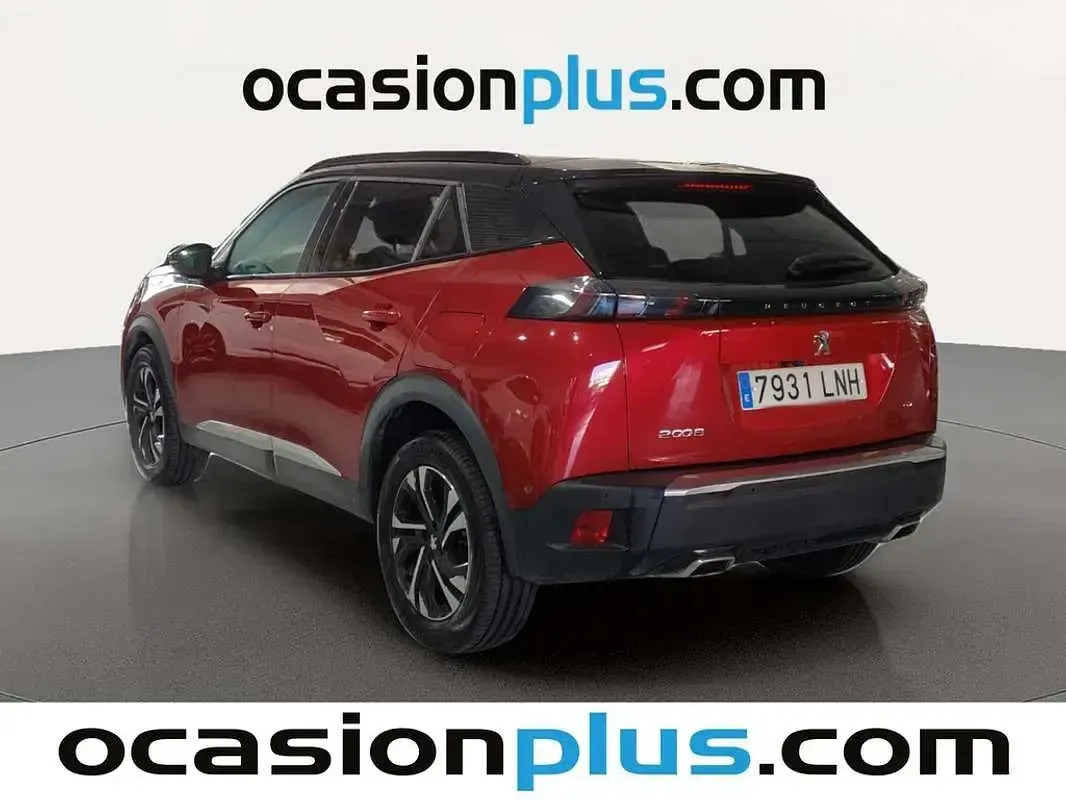 Usado Peugeot 2008 GTi 131 CV (96 kW) 2021 Rojo SUV