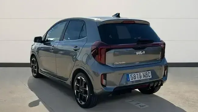Usado Kia Picanto GT-Line 79 CV (58 kW) 2025 Gris Utilitario