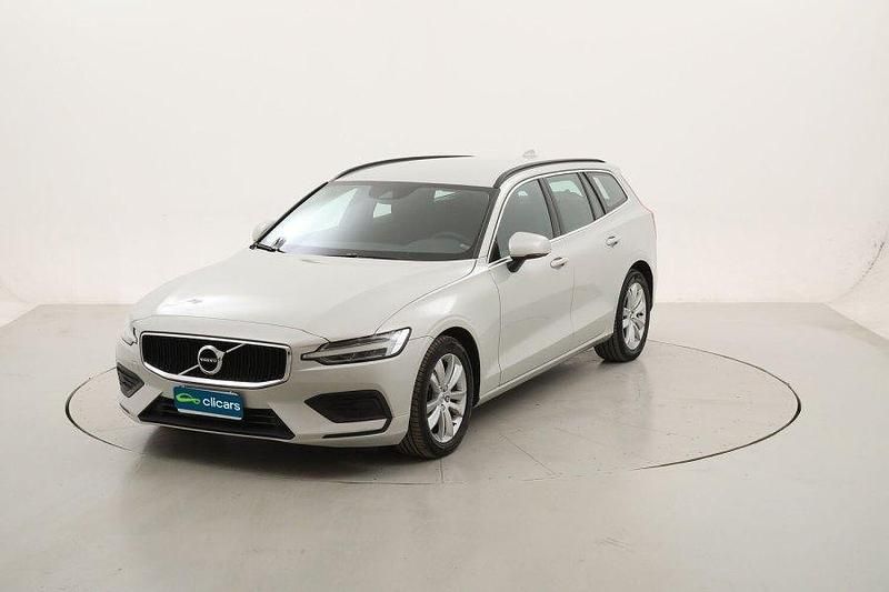 Usado 2022 Volvo V60 Core Familiar | 21.290 € (Super precio) - Imagen 1/4