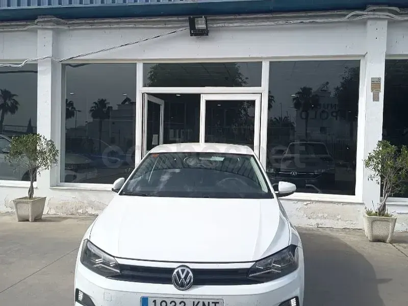 Używany VW Polo Edition 80 KM (58 kW) 2018 Biały Hatchback